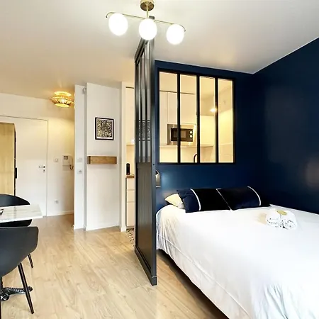 C Le 15 - Studio Cosy Avec Parking Chartres Exterior photo